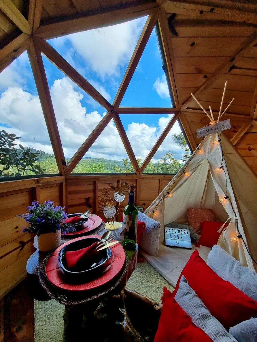 Decoración y cena romántica